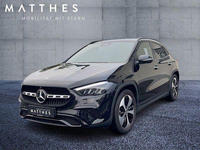 Gebraucht Mercedes GLA180 Night 136 PS (100 kW) 2025 Schwarz SUV