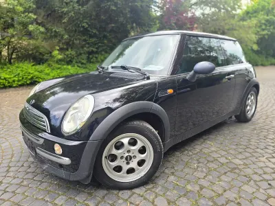 Gebraucht Mini ONE 90 PS (66 kW) 2004 Schwarz Kleinwagen