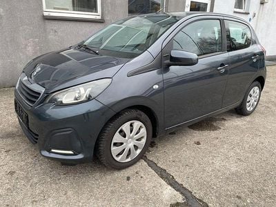 Gebraucht Peugeot 108 Active 69 PS (50 kW) 2015 Grau Kleinwagen