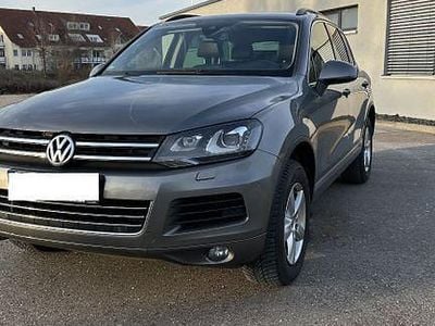Gebraucht VW Touareg 245 PS (180 kW) 2012 Grau SUV