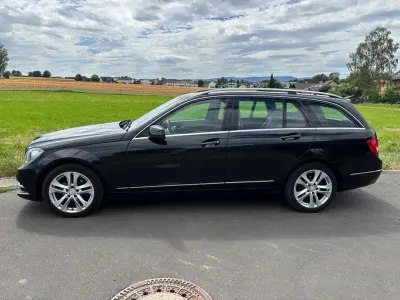 Gebraucht Mercedes C200 Avantgarde 136 PS (100 kW) 2012 Schwarz Limousine