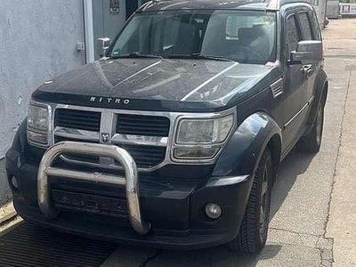 Second-hand Dodge Nitro SE 177 CP (130 kW) 2010 Negru SUV