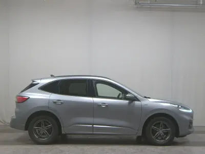 Usata Ford Kuga ST-Line X 150 CV (110 kW) 2020 Argento SUV
