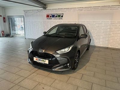 Neu 2025 Toyota Yaris Hybrid Business Edition Limousine | 24.990 € (Fairer Preis)