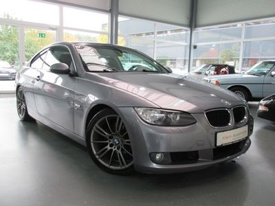 gebraucht BMW 320 i Coupe Aut. Leder Xenon Klima PDC 18"LM