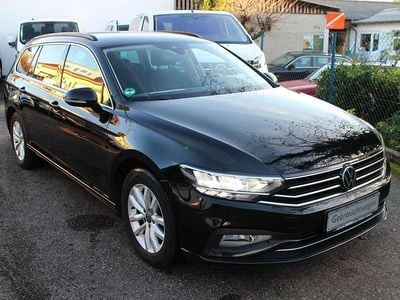 Gebraucht VW Passat Business 150 PS (110 kW) 2022 Deep black perleffekt Kombi