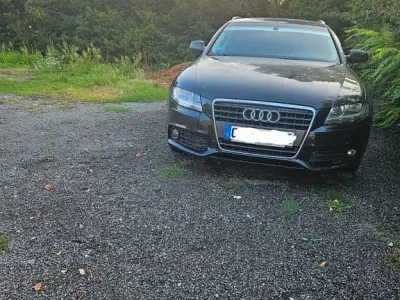 Gebraucht Audi A4 Attraction 143 PS (105 kW) 2010 Schwarz Kombi