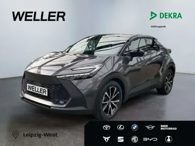 Gebraucht Toyota C-HR 140 PS (102 kW) 2025 Grau SUV