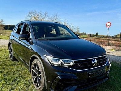 Gebraucht VW Tiguan R 320 PS (235 kW) 2022 Schwarz SUV