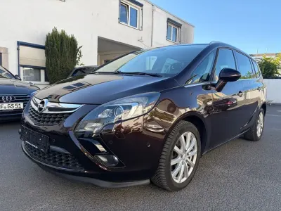 Gebraucht Opel Zafira Tourer Innovation 140 PS (102 kW) 2016 Braun Van / Kleinbus