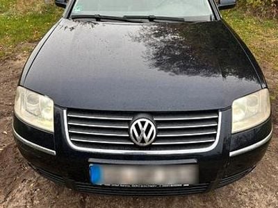 Usata VW Passat 150 CV (110 kW) 2001 Blu Station wagon