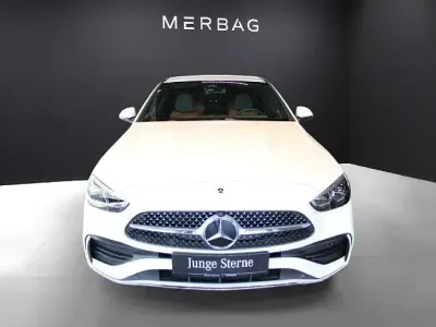 Gebraucht Mercedes C200 Premium 163 PS (119 kW) 2025 Unilack polarweiß Limousine