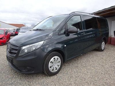 Second-hand Mercedes Vito 114 CP (83 kW) 2015 Verde Van
