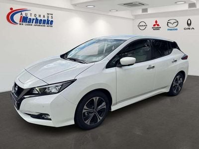 Gebraucht Nissan Leaf N-Connecta 110 kW (150 PS) 2021 Brilliant white (m) Kleinwagen