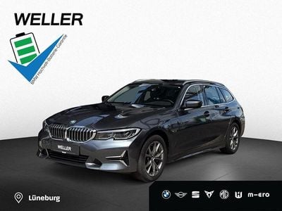 BMW 330e