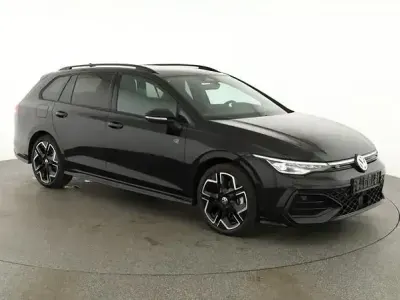 New VW Golf VIII R-line 204 HP (150 kW) 2026 Black Estate