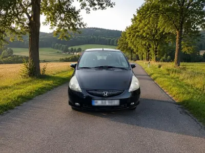 Gebraucht Honda Jazz 78 PS (57 kW) 2005 Schwarz Kleinwagen