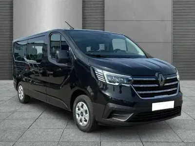 Ny Renault Trafic Equilibre 2025 Sort MPV