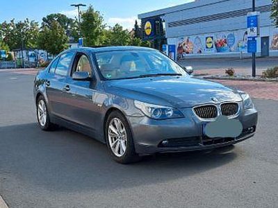Second-hand BMW 523 177 CP (130 kW) 2006 Gri Berlinǎ