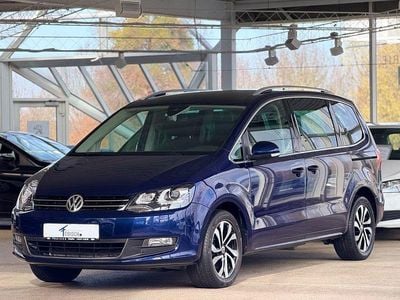 Gebraucht VW Sharan Active 150 PS (110 kW) 2022 Blau Van / Kleinbus