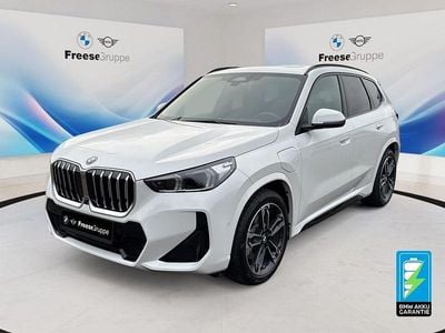 Weiß Neu 2025 BMW X1 Luxury Line SUV | 55.790 € (Guter Preis)