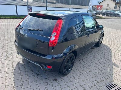 Gebraucht Ford Fiesta 80 PS (58 kW) 2008 Grau Kleinwagen