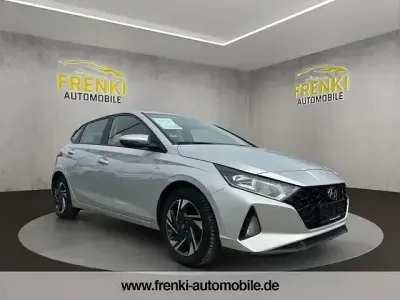 Usata Hyundai i20 Trend 120 CV (88 kW) 2023 Argento Utilitaria