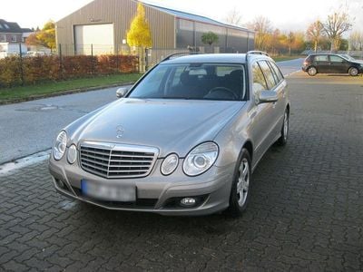 Mercedes E200