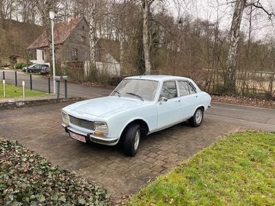 Hellblau Gebraucht 1973 Peugeot 504 Limousine | 11.250 €