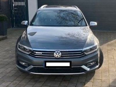 VW Passat Alltrack