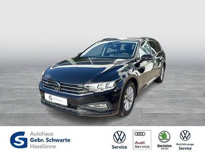Deep black perleffekt Gebraucht 2023 VW Passat Business Kombi | 23.430 € (Fairer Preis)