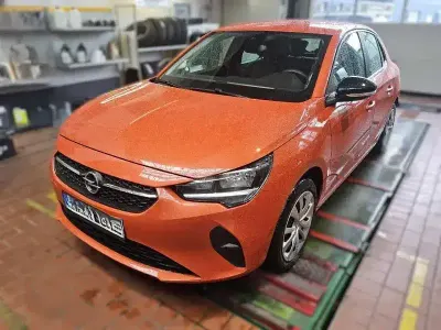 Gebraucht Opel Corsa-e Edition 100 kW (136 PS) 2023 Orange Kleinwagen