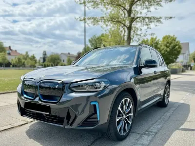 Gebraucht BMW iX3 Shadowline 210 kW (286 PS) 2022 Grau SUV