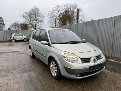 Renault Grand Scénic II