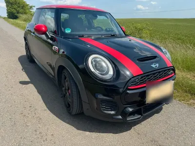 Gebraucht Mini John Cooper Works 231 PS (169 kW) 2015 Schwarz Kleinwagen