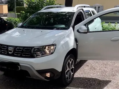 Gebraucht Dacia Duster Adventure 150 PS (110 kW) 2019 Weiß SUV