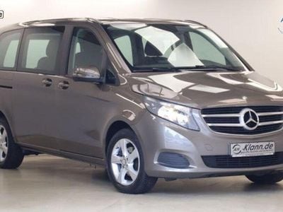 Gebraucht Mercedes V220 163 PS (119 kW) 2018 Grau Van / Kleinbus