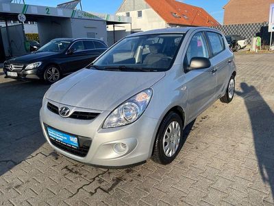 Silber Gebraucht 2009 Hyundai i20 Classic Kleinwagen | 3.490 € (Etwas zu teuer)