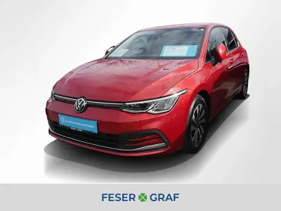 Occasion VW Golf VIII Active 150 ch (110 kW) 2022 Rouge Berline