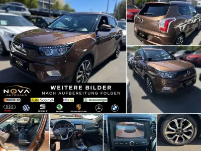 Gebraucht SsangYong Tivoli Sapphire 128 PS (94 kW) 2015 Braun SUV