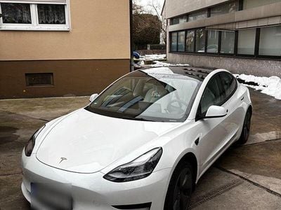 Gebraucht Tesla Model 3 Standard Range Plus 239 kW (325 PS) 2021 Weiß Limousine