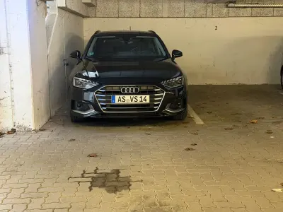Second-hand Audi A4 Advanced 136 CP (100 kW) 2020 Negru Break