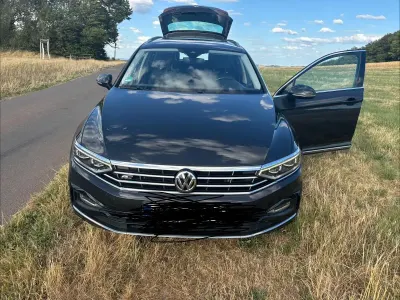 Gebraucht VW Passat Comfortline 190 PS (139 kW) 2020 Grau Kombi
