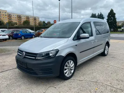 Gebraucht VW Caddy Maxi 102 PS (75 kW) 2016 Silber Van / Kleinbus