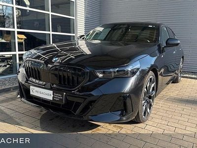 Gebraucht BMW 520 Comfort Edition 208 PS (152 kW) 2025 Saphirschwarz metallic Limousine