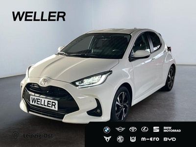 Weiss Gebraucht 2025 Toyota Yaris Hybrid Kleinwagen | 23.490 € (Fairer Preis)