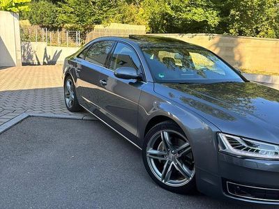 Audi A8L