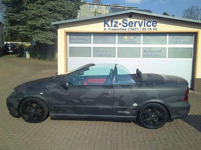 Gebraucht Opel Astra Cabriolet 101 PS (74 kW) 2003 Schwarz Cabrio