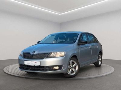 Gebraucht Skoda Rapid Ambition 90 PS (66 kW) 2015 Silber Kleinwagen