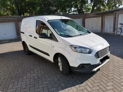Gebraucht Ford Transit 101 PS (74 kW) 2021 Weiß Van / Kleinbus